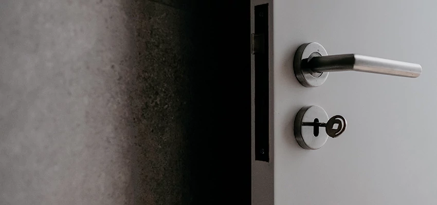 Front Door Handle Repair And Installation in Foster City, CA